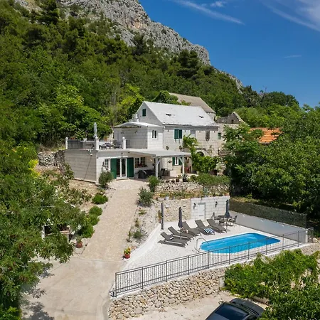 Ole Mediterranean Stone With Pool Villa *