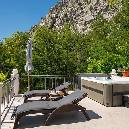 Villa Ole Mediterranean Stone With Pool